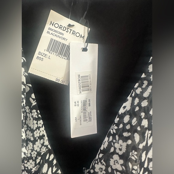 Steve Madden BB Dakota Black & White Animal Print V-Neck Dress Size Large NWT - Picture 3 of 6